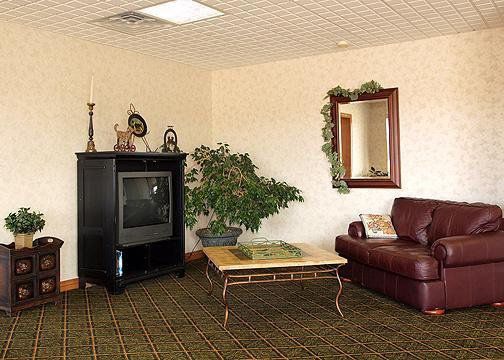 Sunflower Inn & Suites - ガーデンシティ 部屋 写真